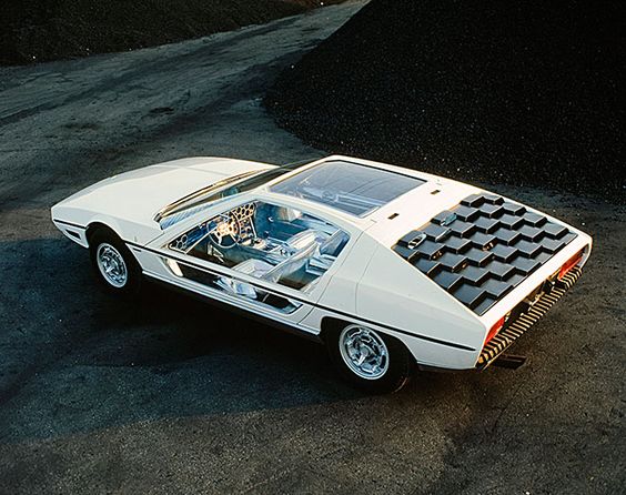 Lamborghini Marzal su dannatavintage.com