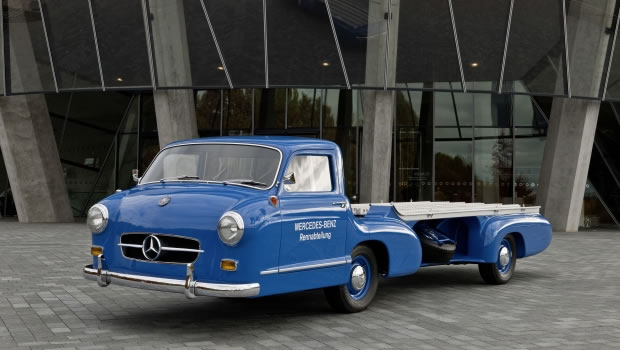 Mercedes-Benz Renntransporter Blaue Wunder (Portento Azzurro)