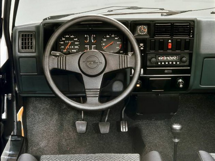 Opel Kadett D SR 1300 CC