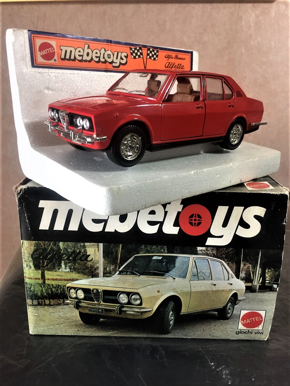 Miei ricordi su le auto in scala Ne avrò avute forse tre della Mebetoys, forse anche perché non ne ricordo moltissime fra le disponibili nei negozi vicini. 