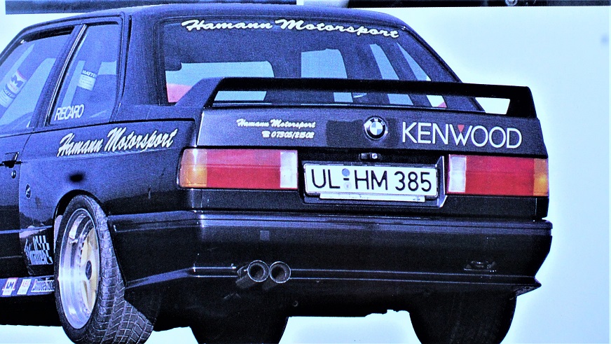 Hamann BMW Laguna Seca 3500 Turbo Il posteriore dell'auto, quella con il maggior numero di adesivi personalizzati. 