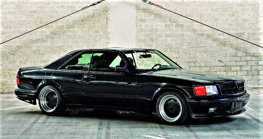 Mercedes 560 SEC AMG Il colore blu-nero metallizzato (codice 199) era un optional e costava 10.000 Marchi di allora. 