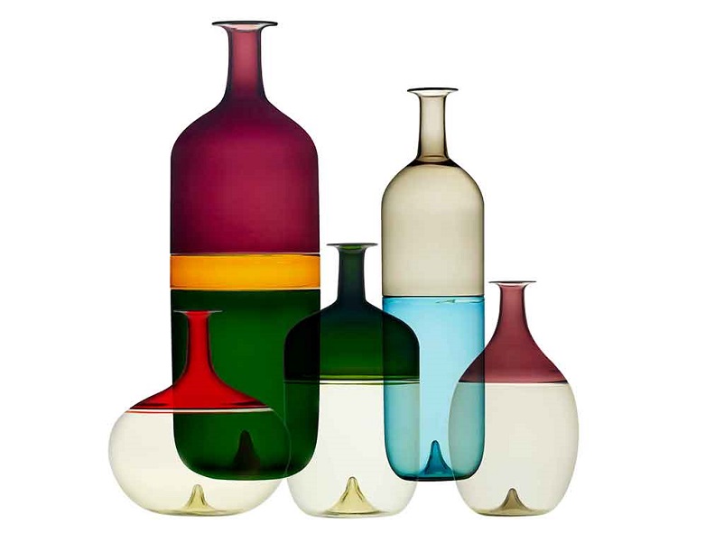Bolle di Venini è una collezione di vasi in vetro soffiato 1966.