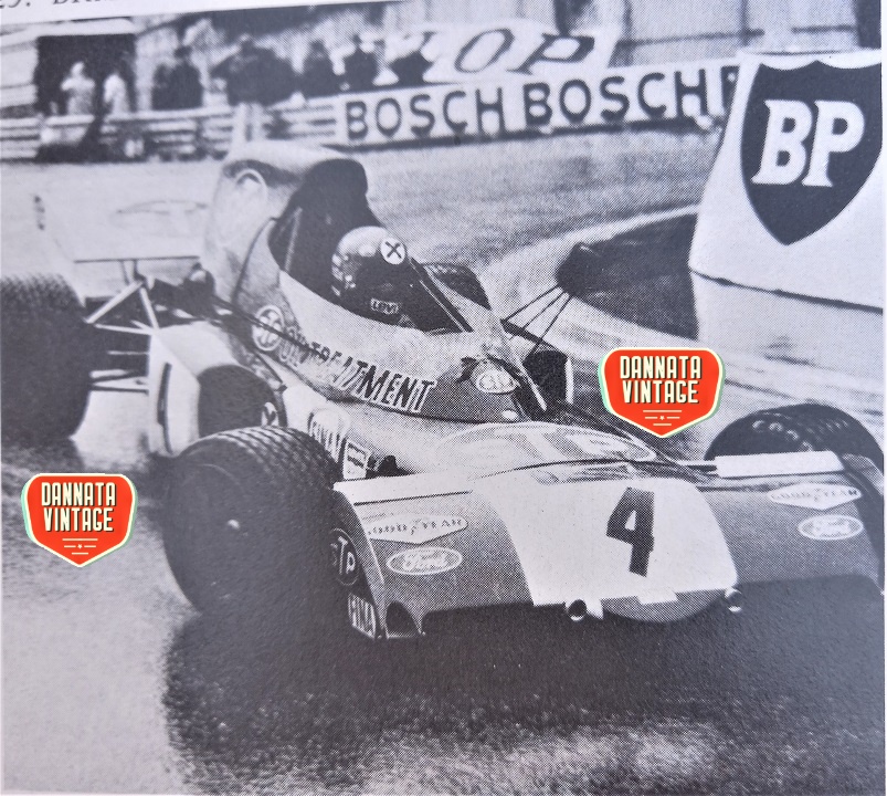 Lauda con la March 721 X a Monaco nel 1972.