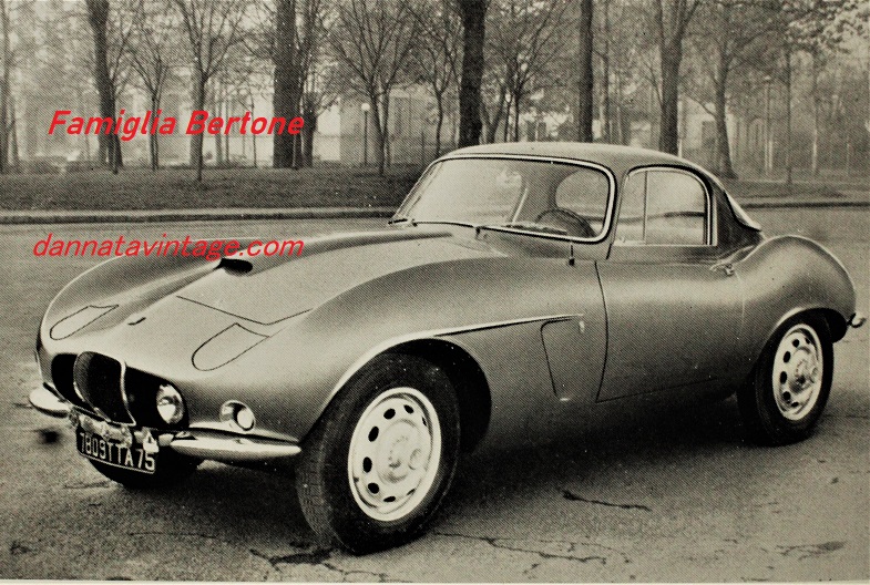 Famiglia Bertone, 1952 Arnolt Bristol coupé.