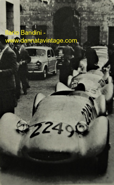 Mille Miglia del 1952 con tre auto, guidate da Bandini Ilario, Massimo Bondi e Giorgio Neri,