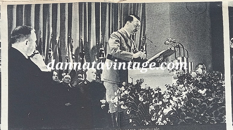 Salone di Berlino Hitler pronuncia il discorso inaugurale. 