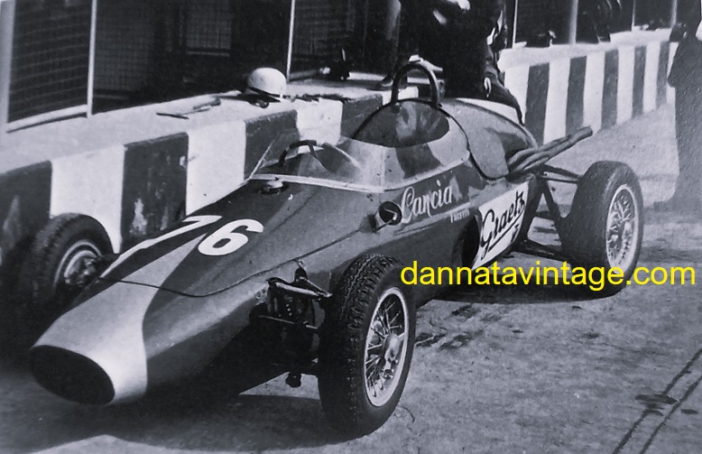 FACETTI Vettura per la Formula Junior, veniva realizzata nel 1960, il motore montato posteriormente il quattro cilindri a V della Lancia Appia, due i carburatori a doppio corpo. 
