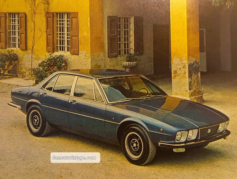 De Tomaso, Deuville una berlina a cinque porte e posti e dotata di trasmissione automatica. 